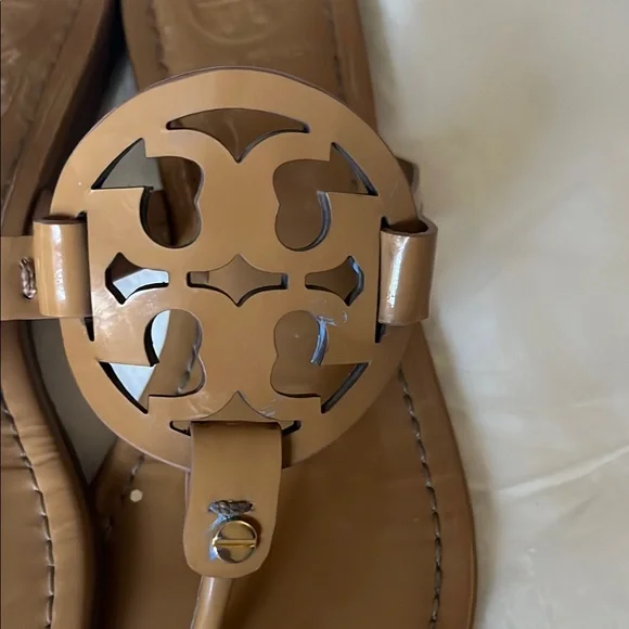 Tory Burch Miller Sandal Thong Patent Calf Leather Sandals Tan - Picture 7 of 11